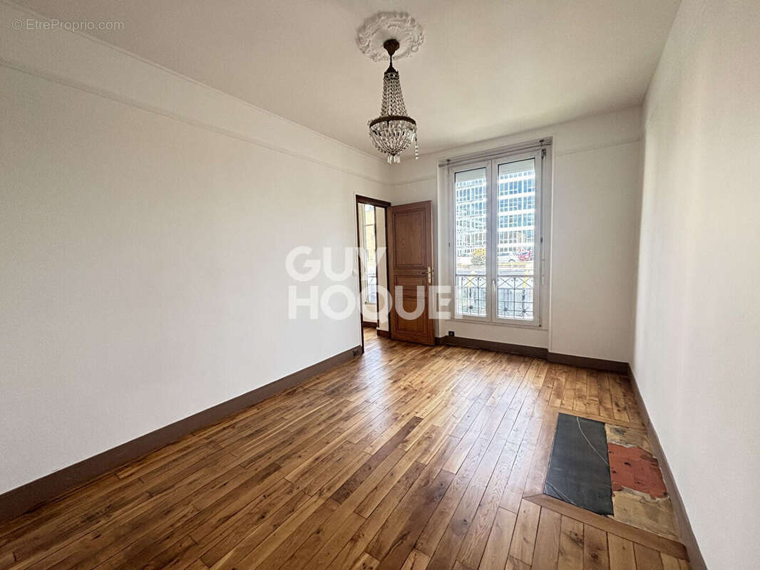 Appartement à SAINT-OUEN