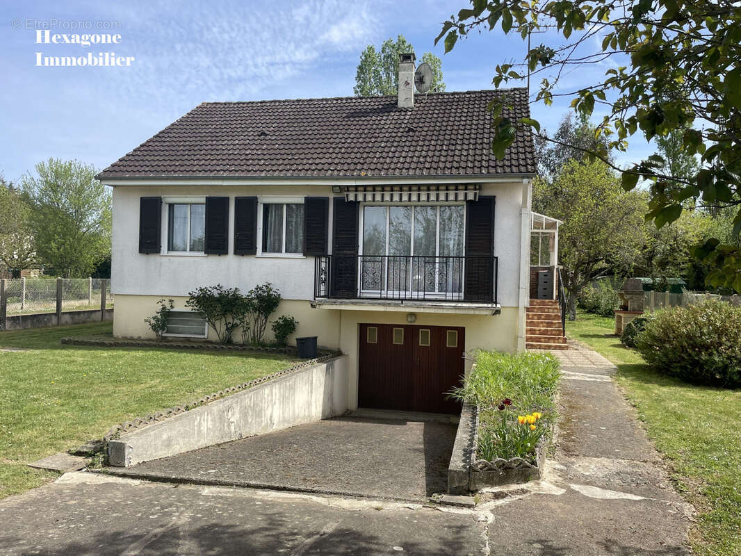 Maison à OUSSON-SUR-LOIRE