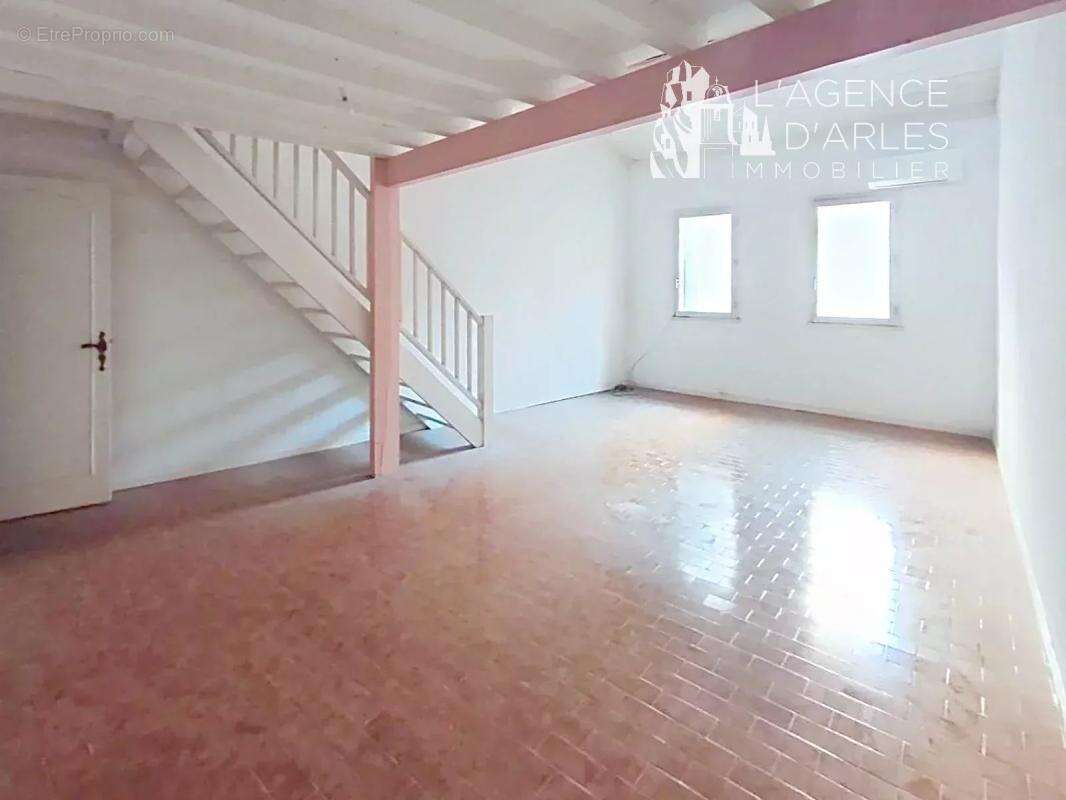 Appartement à ARLES