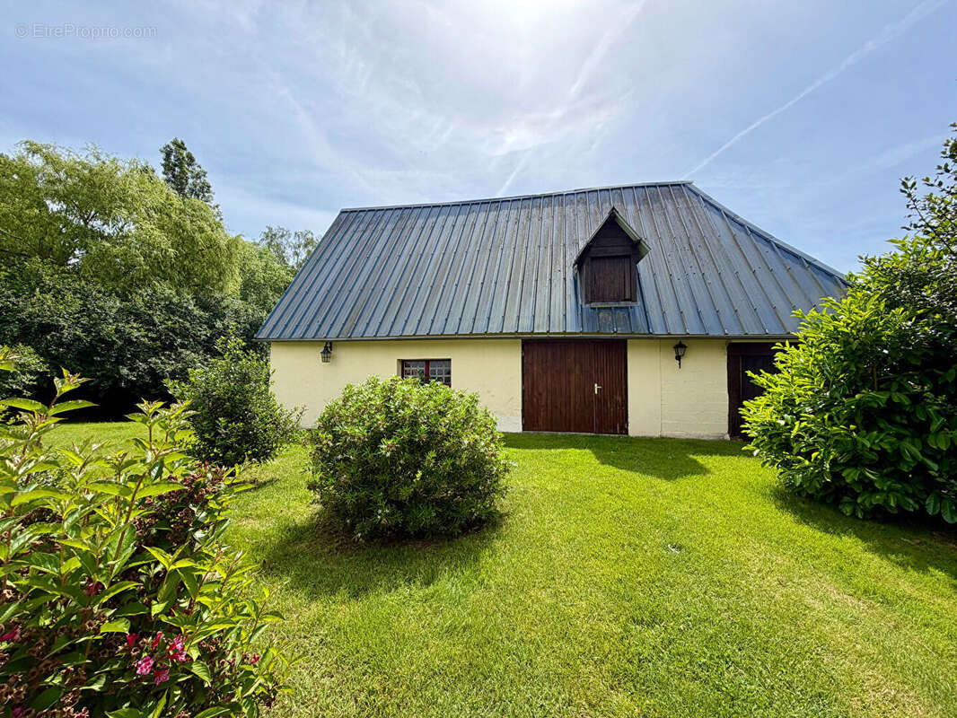 Maison à DAMVILLE