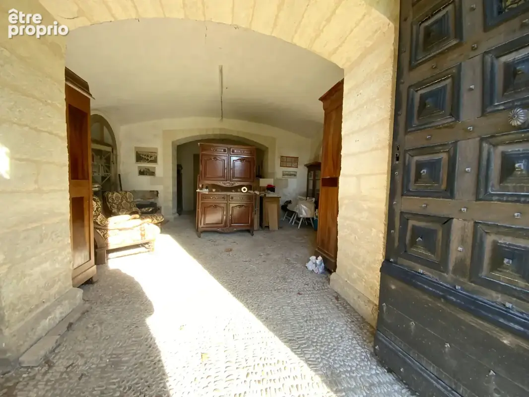 Appartement de 215 m2 dans un château avec parc. - photo 9