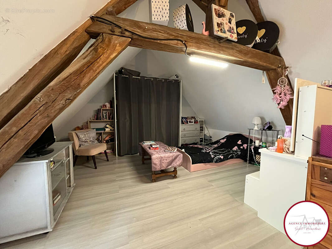 Maison familiale 4 chambres avec jardin et garage 146m² - photo 12
