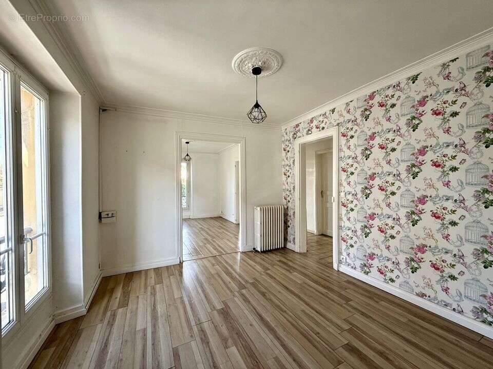 Maison à DONNEMARIE-DONTILLY