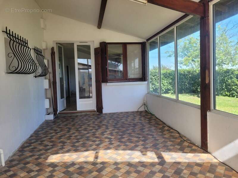 Maison à CUSSAC-FORT-MEDOC