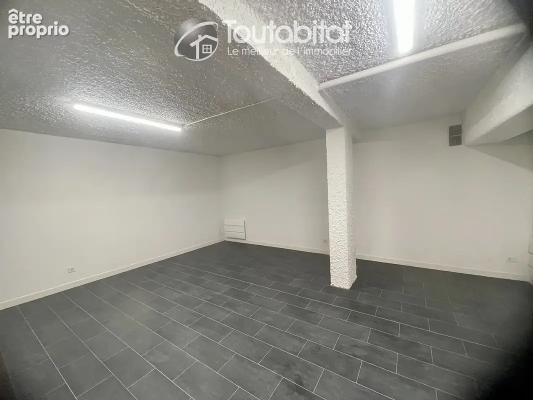 Appartement 116 m² à vendre à Charleville-Mezieres (08000) - photo 2