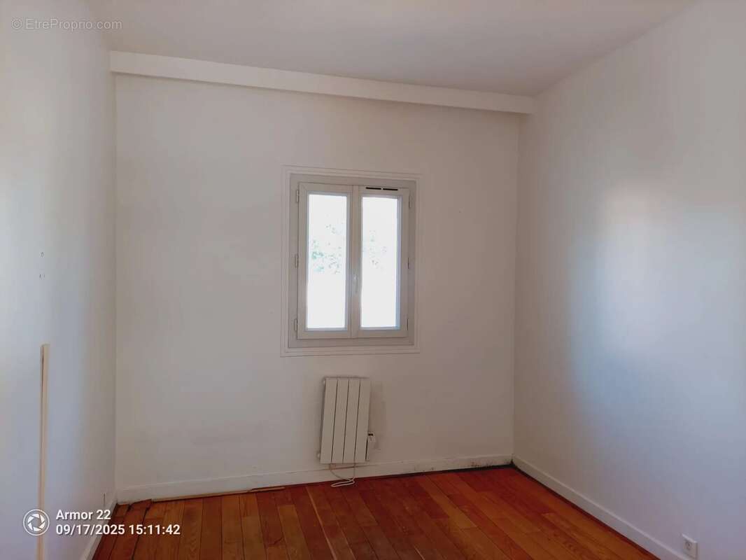 Appartement à CHARENTON-LE-PONT