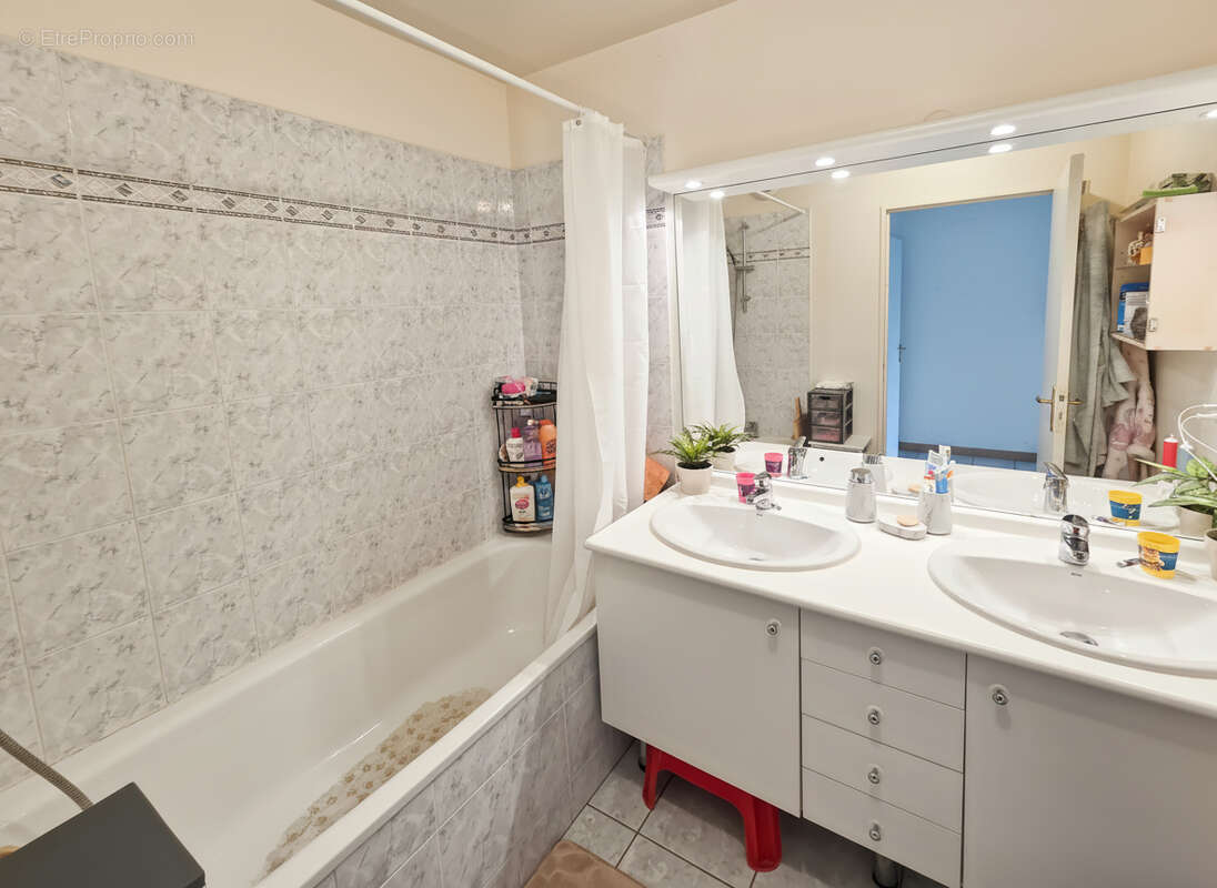 Appartement à DOURDAN