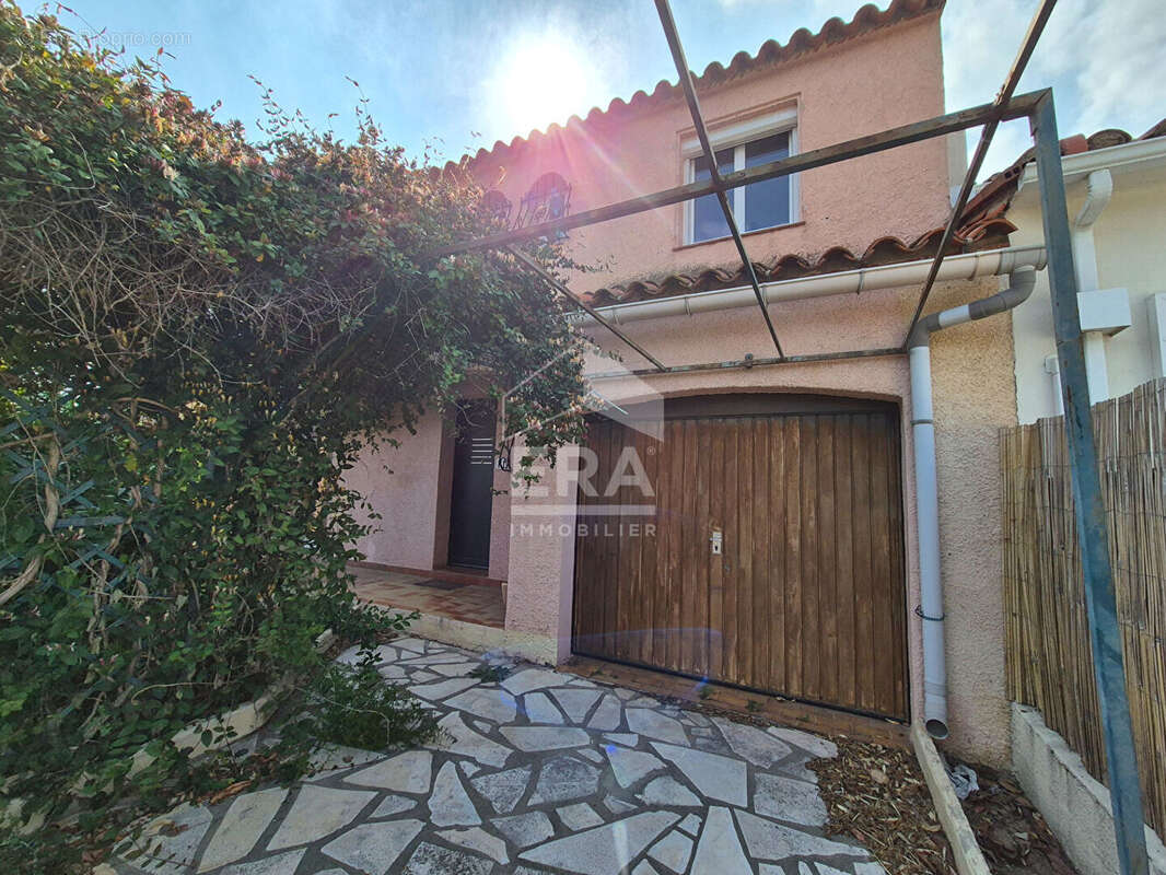 Maison totalement renovée à vendre à Saint Cyprien - Confort moderne - photo 5