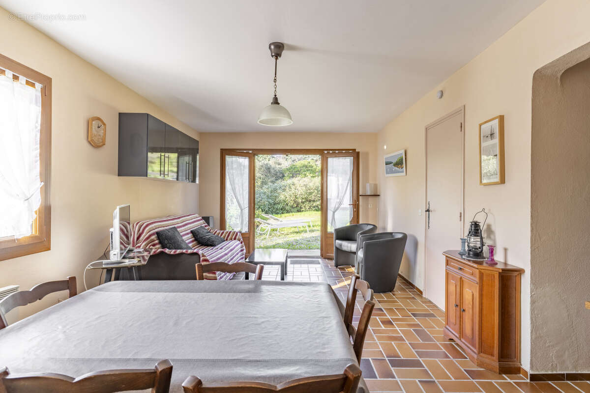 Maison à LA CROIX-VALMER