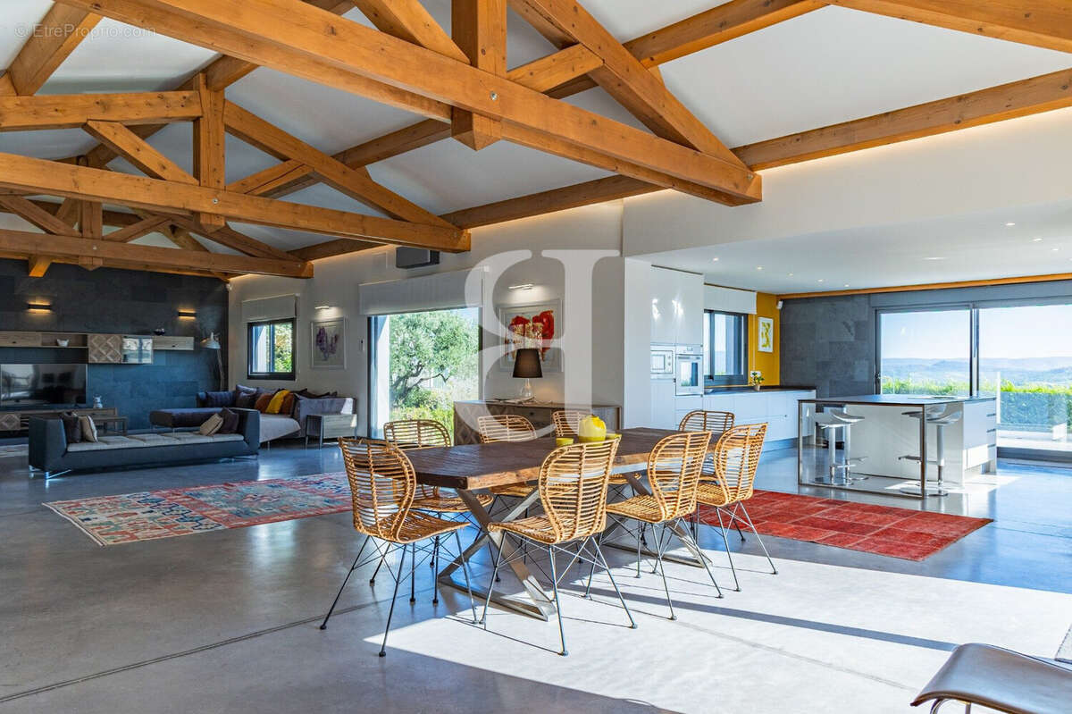 Maison à BEDOIN