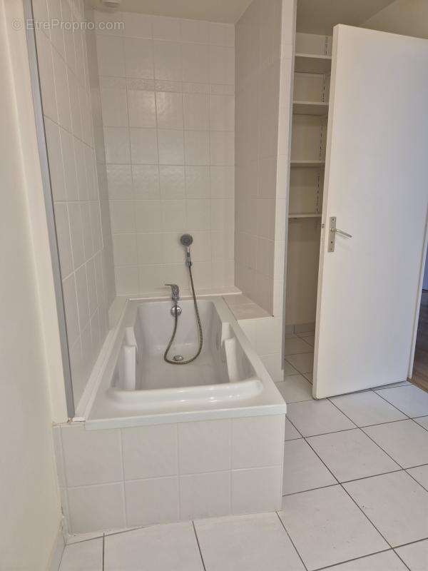 Maison 4 chambres garage, jardin, terrain clos - photo 7
