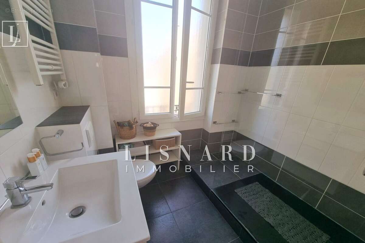 Appartement 45 m² à Le Cannet  - photo 7