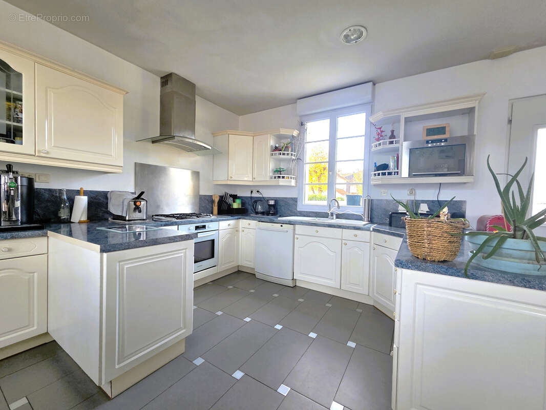 Maison à SAVIGNY-SUR-ORGE