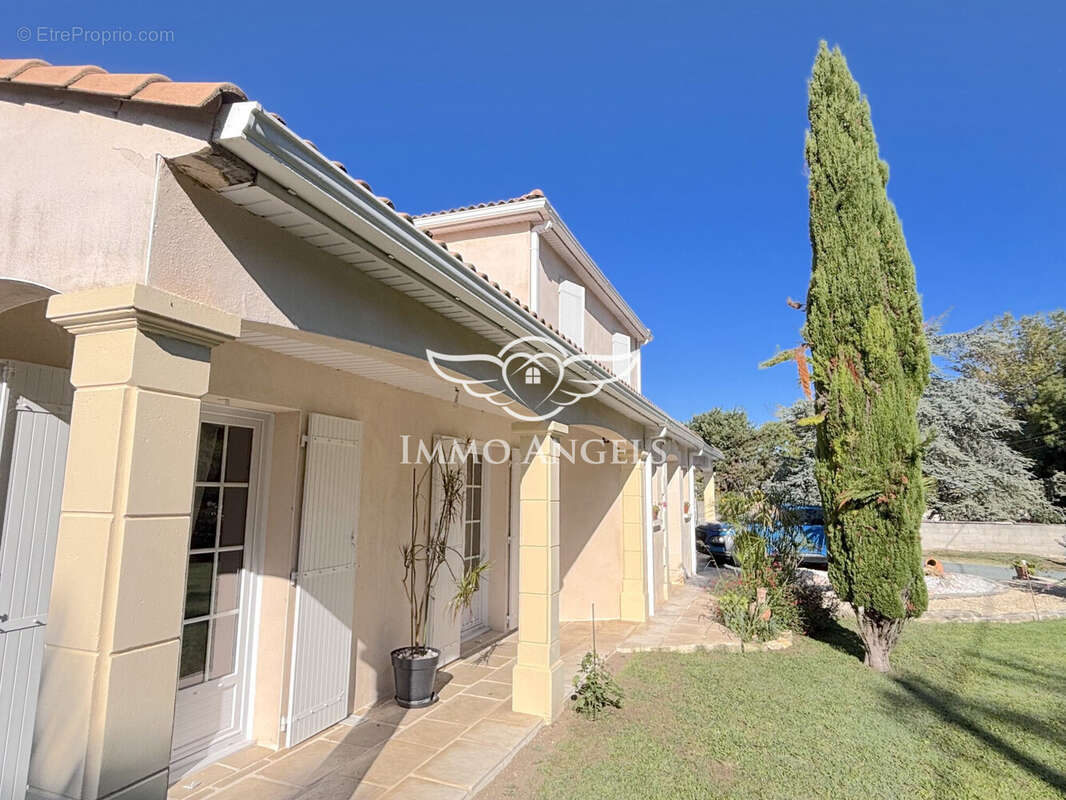 Maison à SAINT-SULPICE-DE-ROYAN