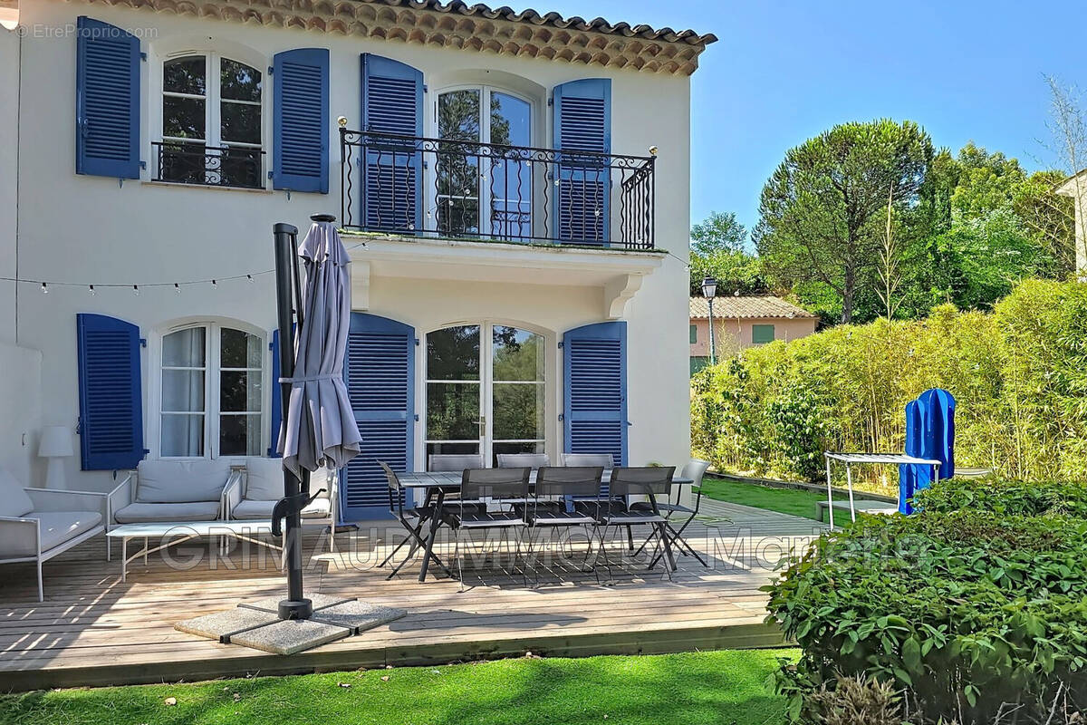 Maison à GRIMAUD