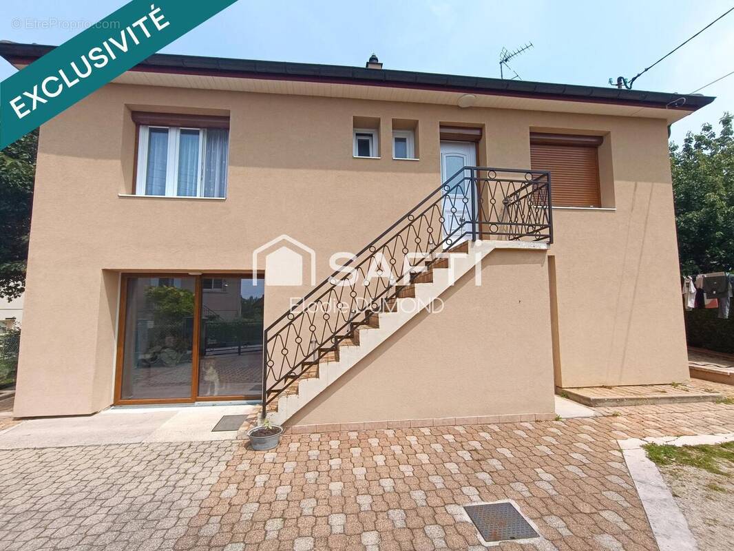 Photo 1 - Maison à SAINT-AMOUR