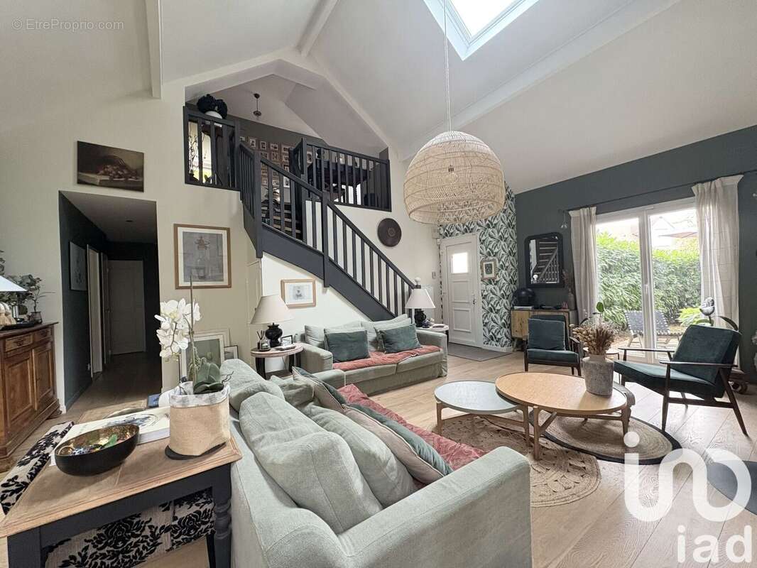 Photo 2 - Maison à MAROLLES-EN-BRIE