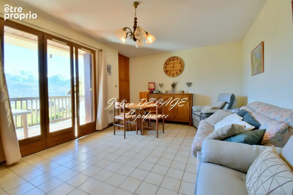 Photo Appartement à Embrun au prix de 160 000€
