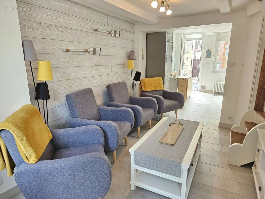 Maison à VILLERVILLE