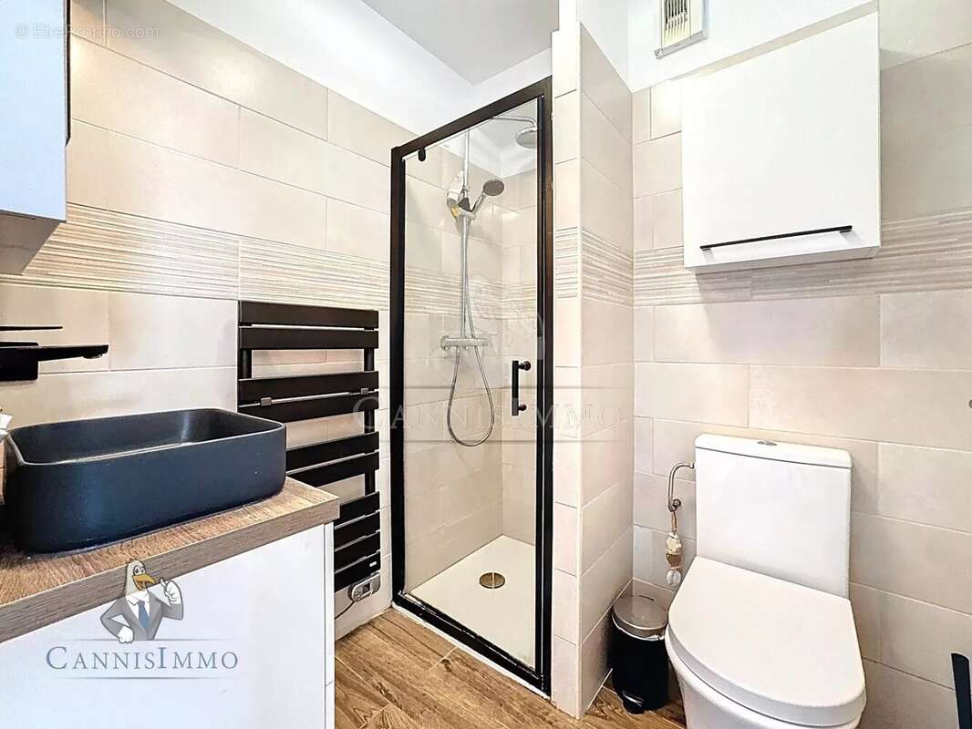 Appartement à MANDELIEU-LA-NAPOULE