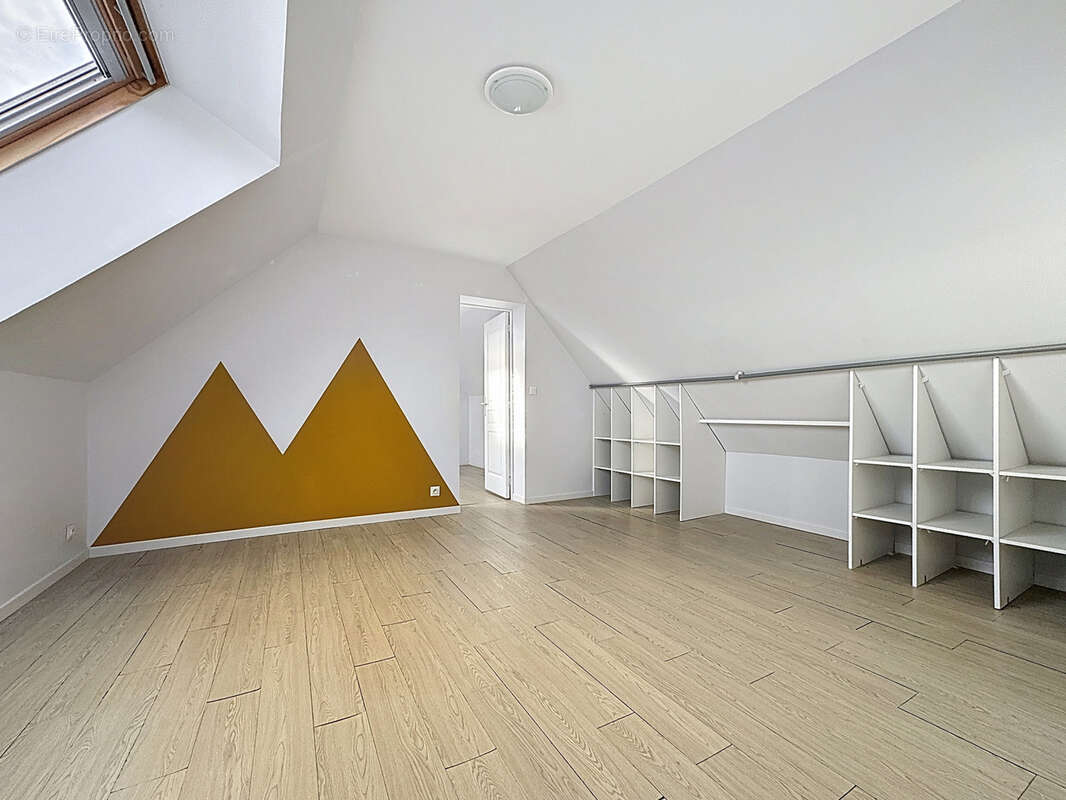 Maison à MONTMIRAIL