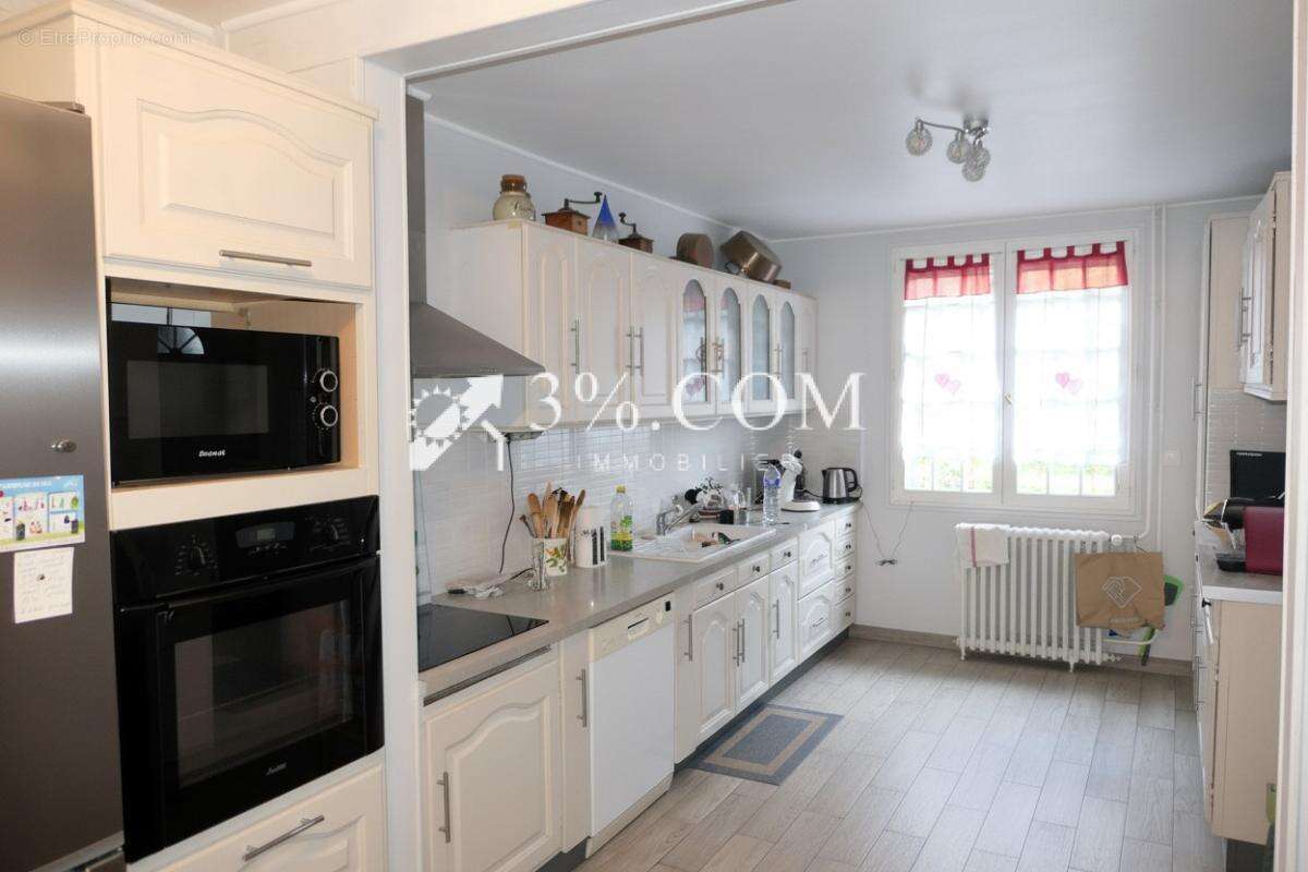 Maison à SAINT-MARTIN-EN-CAMPAGNE