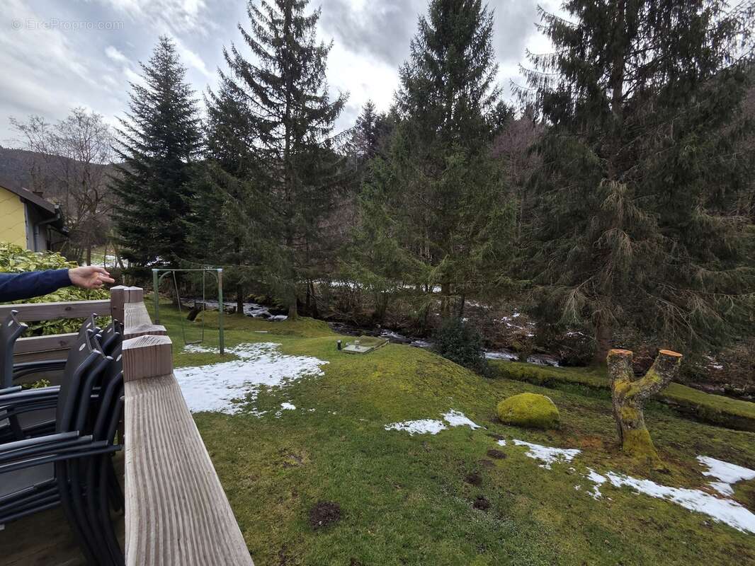 Maison à SAINT-MAURICE-SUR-MOSELLE