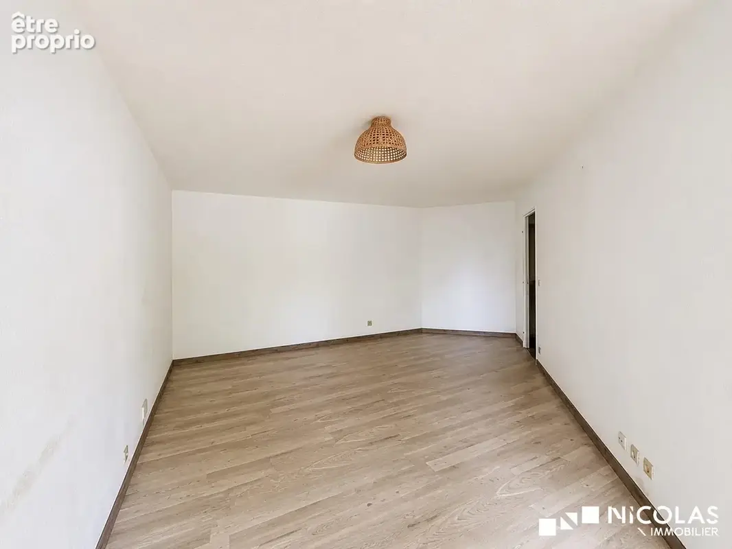 Appartement 2 pièces 47 m² à vendre à Bordeaux (33000) - photo 4