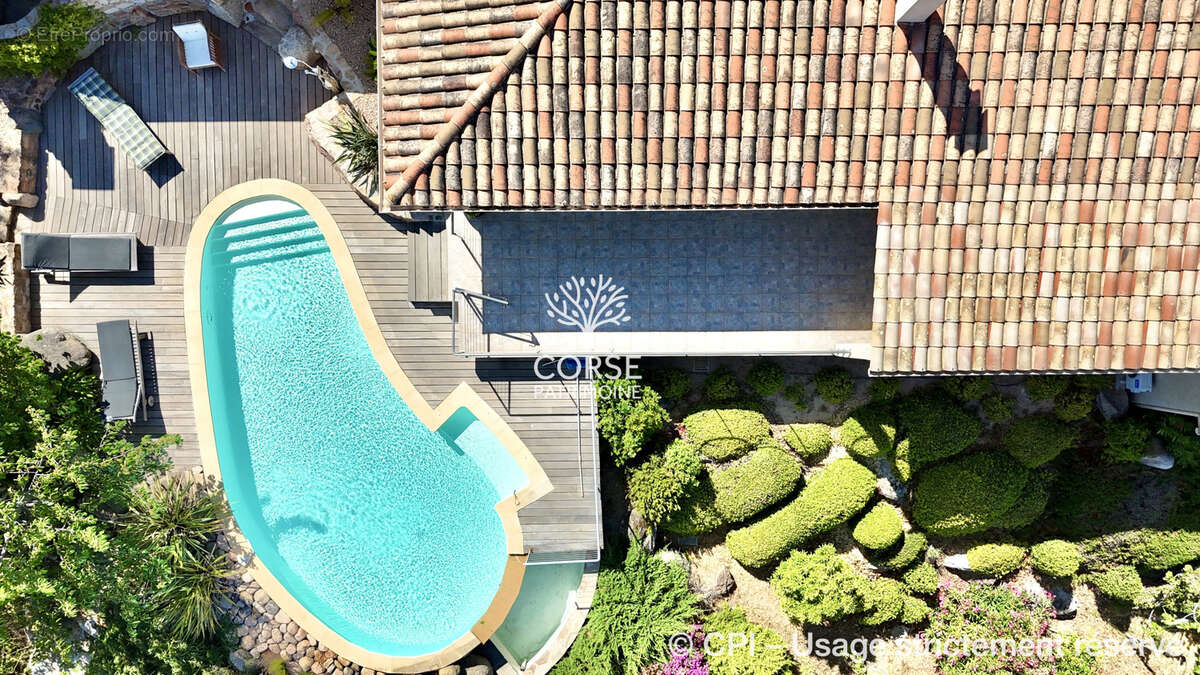 Maison à PORTO-VECCHIO