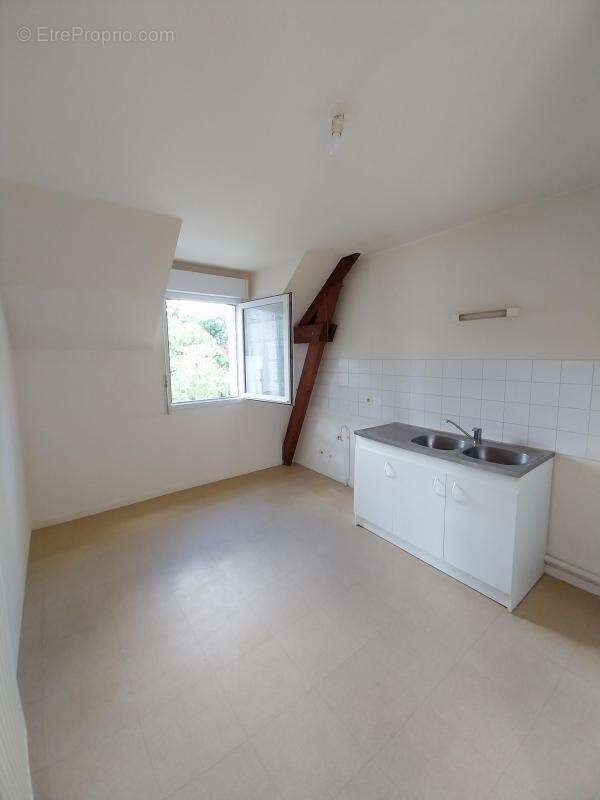 Beau t4 avec balcon - photo 3