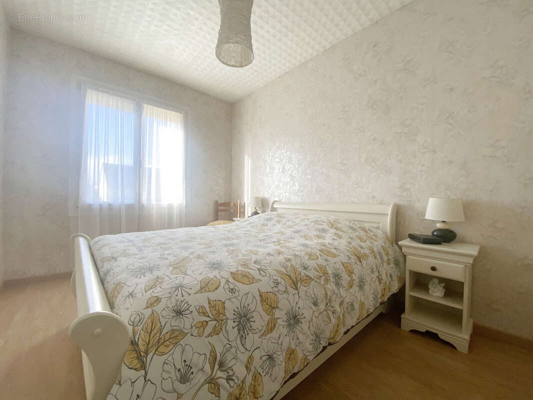 Maison à LA CHAPELLE-ERBREE