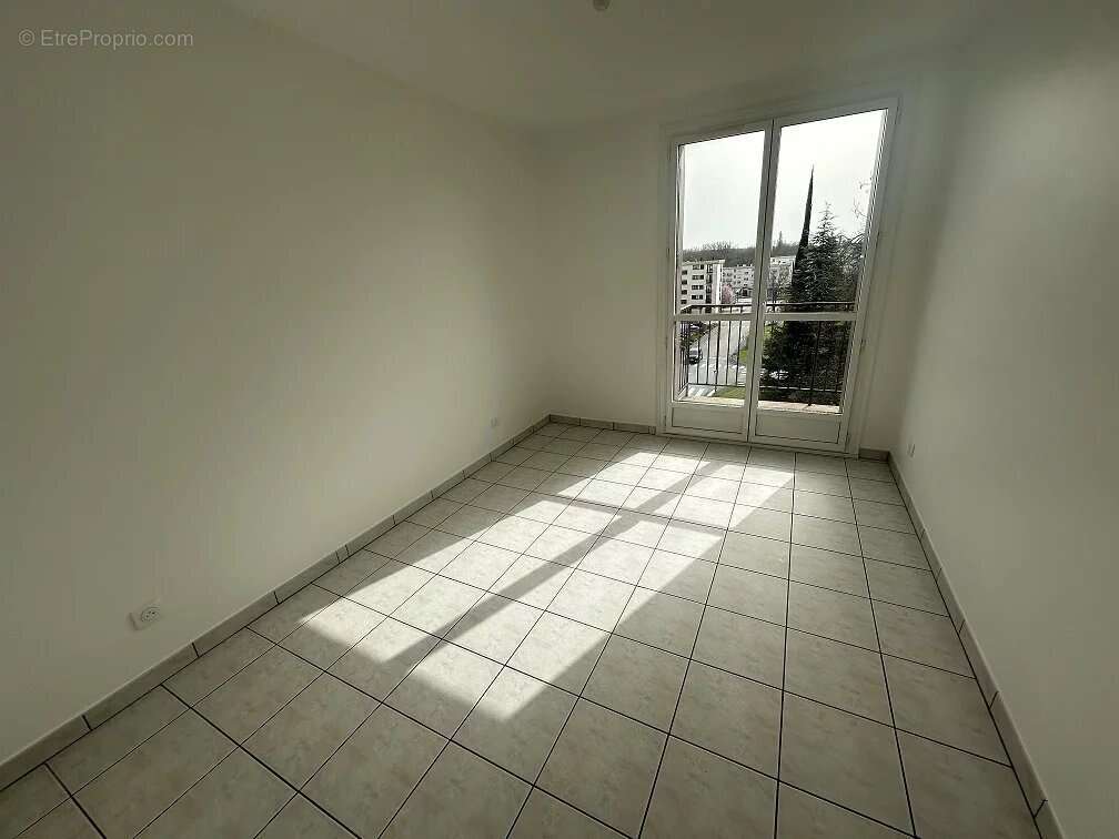 Appartement à JOUE-LES-TOURS