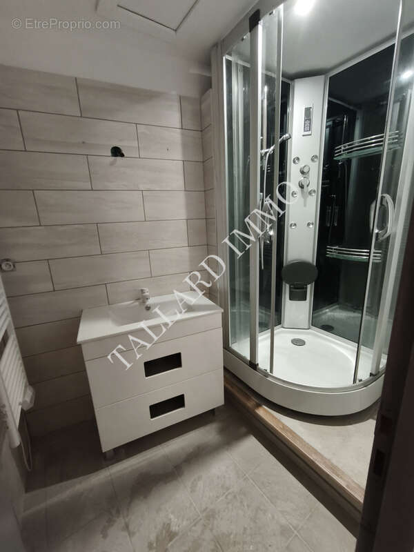 Appartement à TALLARD
