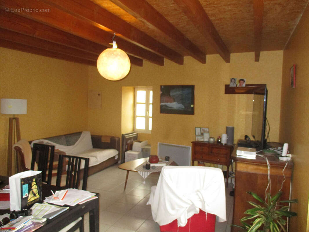 Secteur La Crèche 185 m2 - photo 4