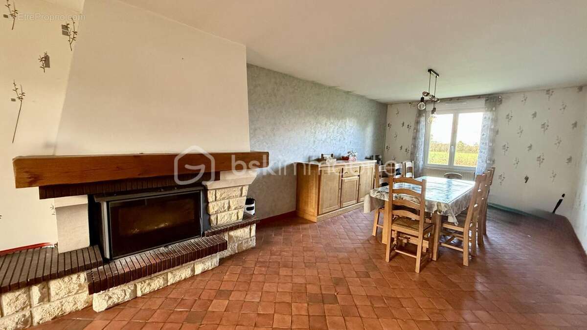 Maison à LE MESNIL-EURY