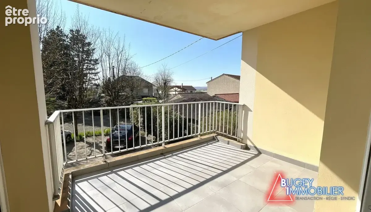 Appartement 80 m² à Amberieu-En-Bugey  - photo 4