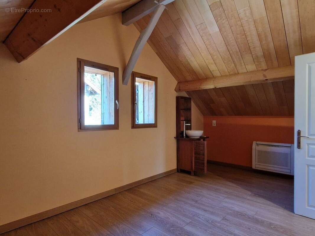 Ch2 - Maison à COUX-ET-BIGAROQUE