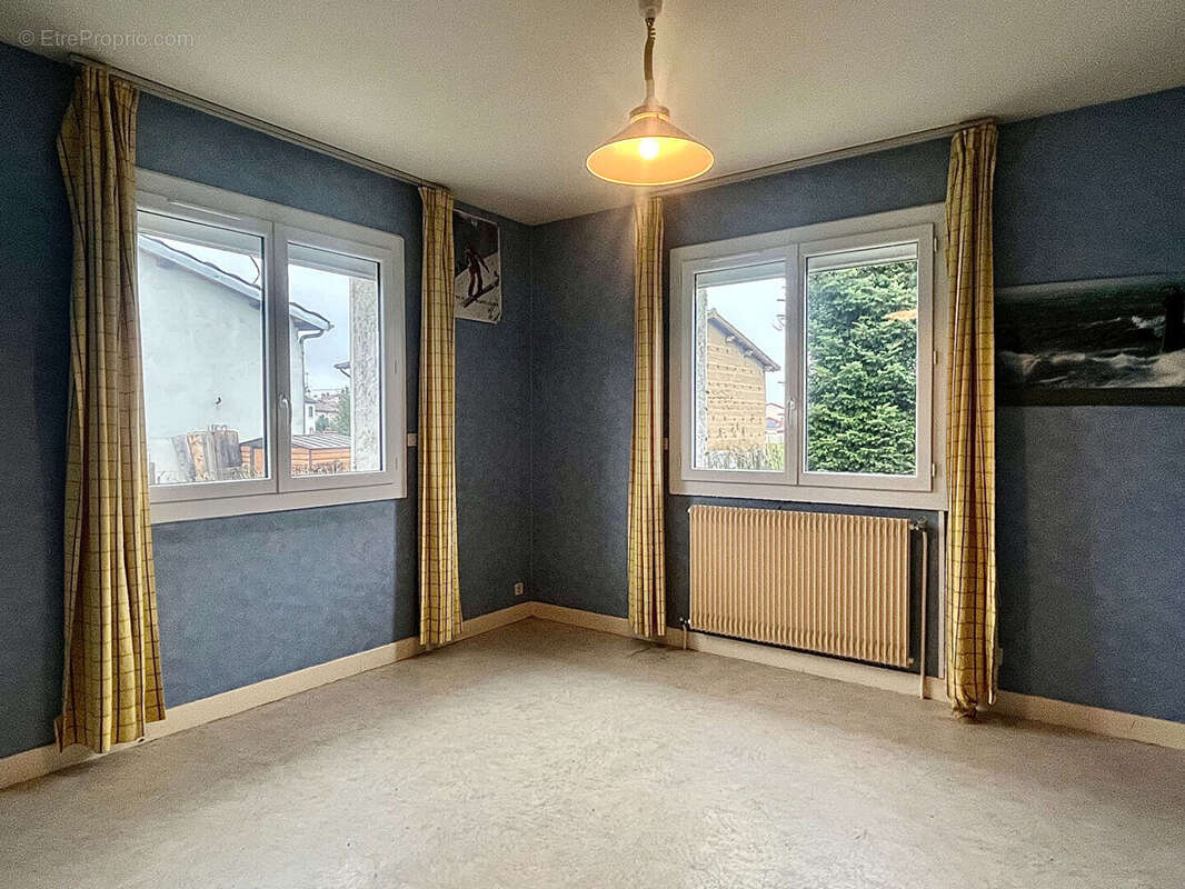 Maison à PESCHADOIRES