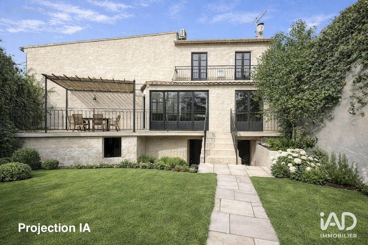 Photo 1 - Maison à NIMES