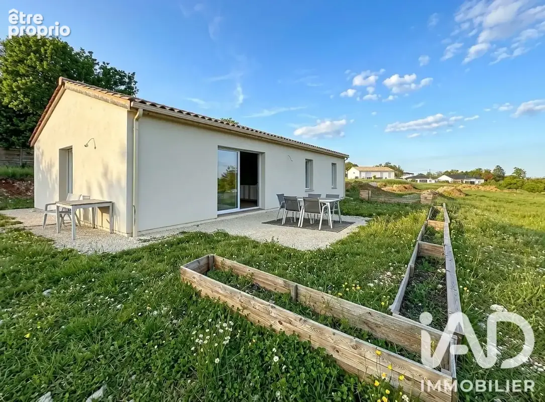 Photo 1 - Maison à LE MONTAT