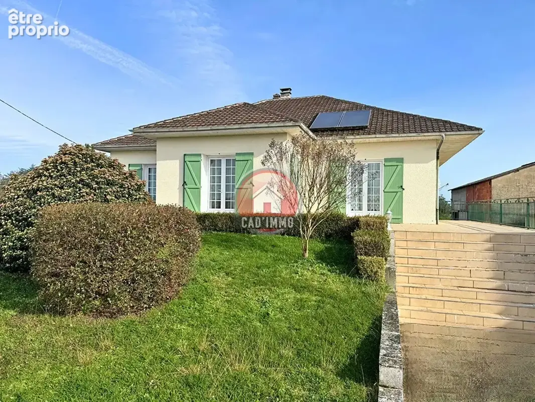 Maison à SAINT-PIERRE-D'EYRAUD