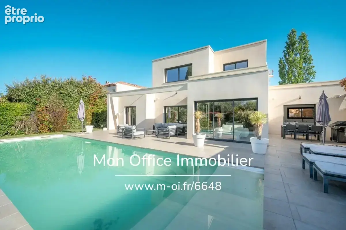 Référence : 6648-YAN - Villa contemporaine - 4 pièces - piscine - garage - photo 2