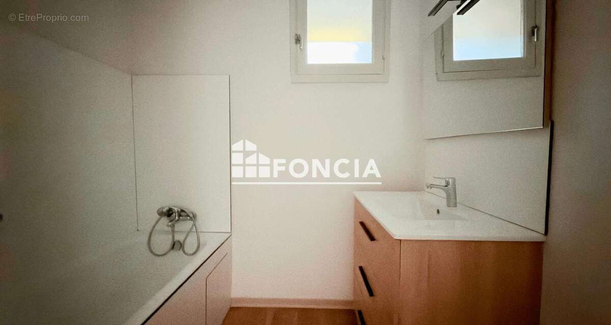 Appartement à AUBIN