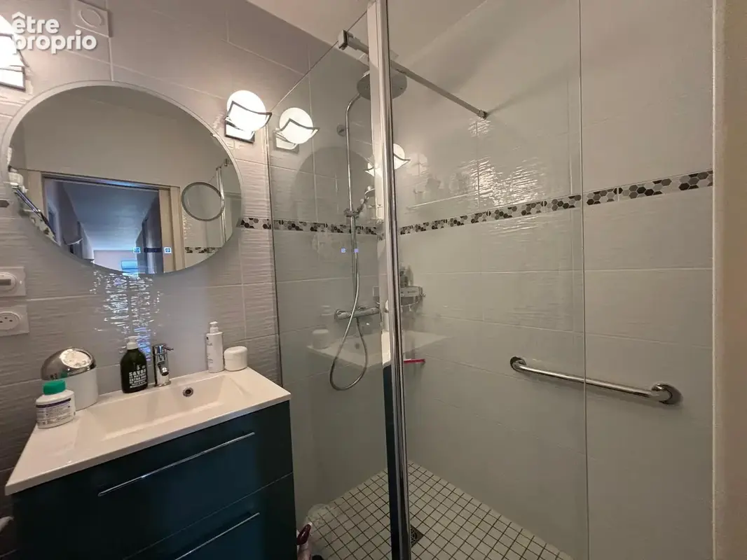 Charmante maison familiale 143 m2 avec 5 chambres, sous-sol complet et fort potentiel à Sainte-Gemmes-sur-Loir - photo 8