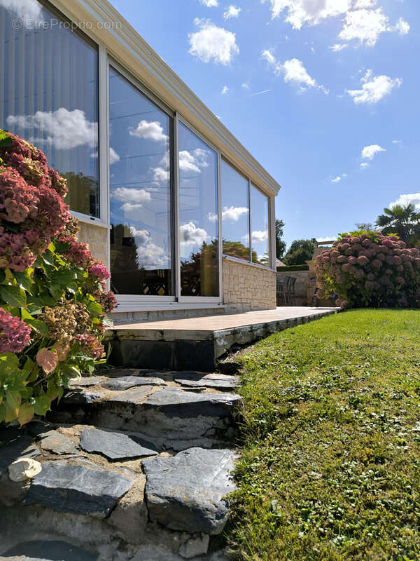 Maison à TOUR-EN-BESSIN