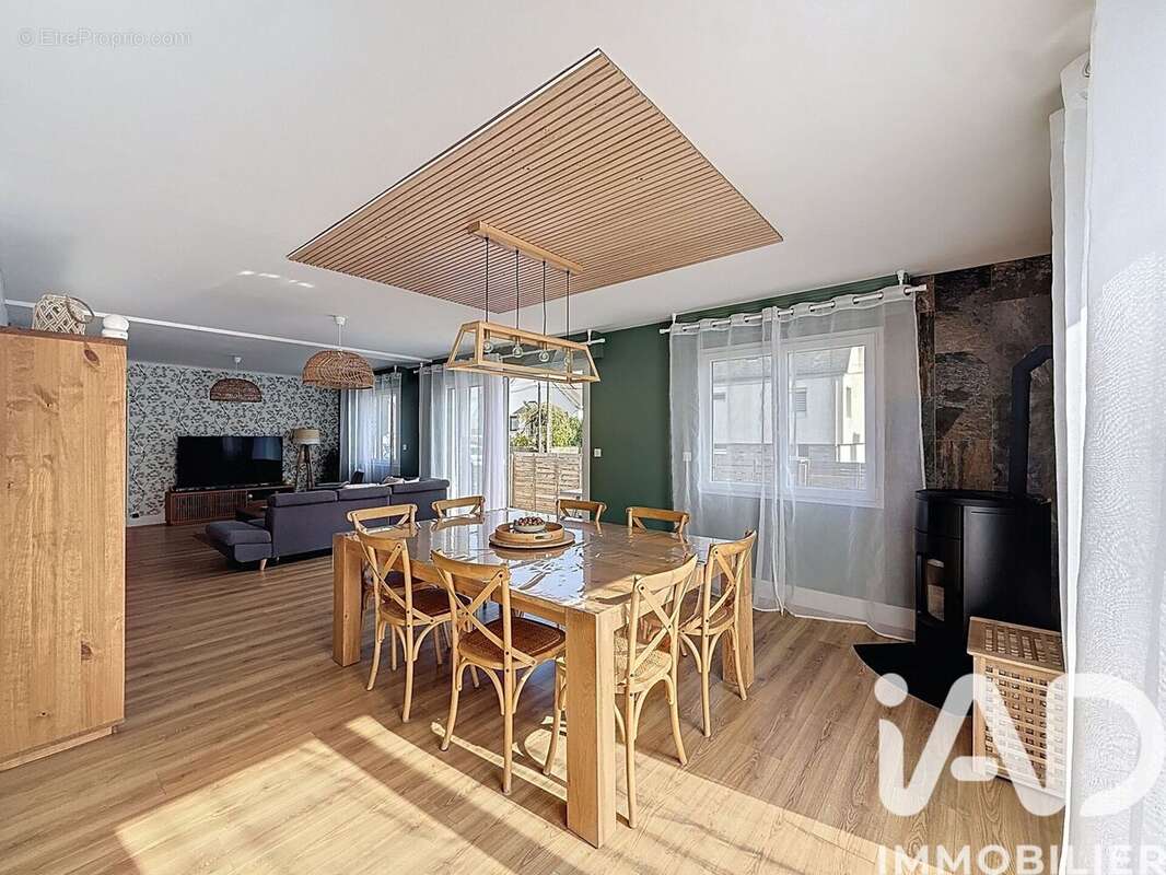 Photo 2 - Maison à QUIMPERLE