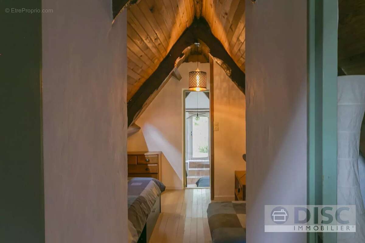 Propriété avec deux gites, camping, logement insolites. - photo 5