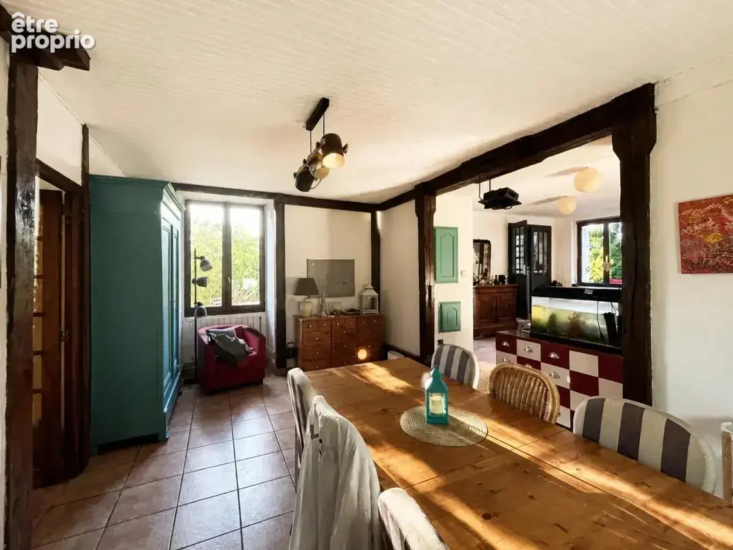 Maison de 7 pièces de 165 m² à Nérondes - photo 5