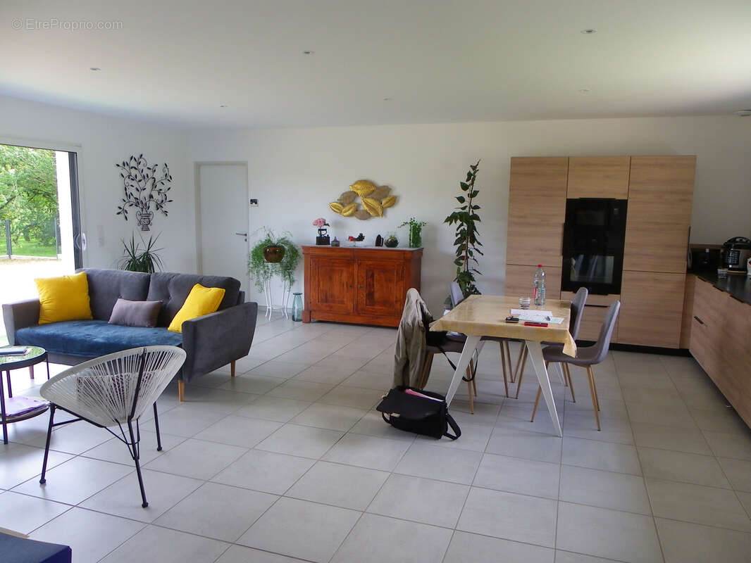 Pavillon f5 neuf de plain pied de 103 m2 habitable sur terrain clos de 763 m2 - photo 4