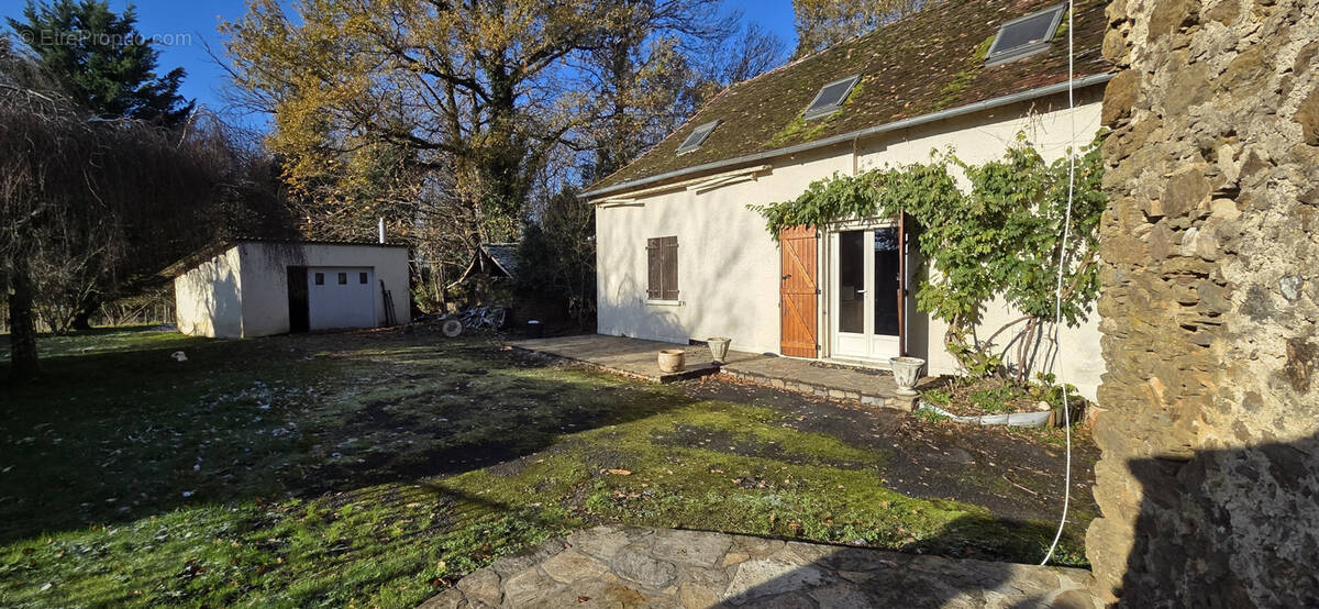 Maison à LUBERSAC
